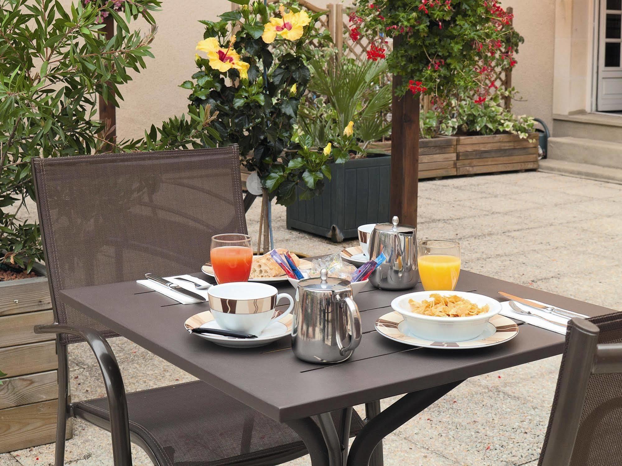 Best Western Poitiers Centre Le Grand Hôtel Exterior foto